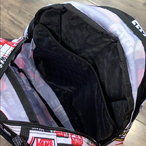 VANS CHECKERBOARD REALM BACKPACK - Picture 6 of 16